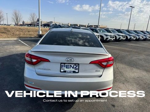 Used 2015 Hyundai Sonata ECO image 3