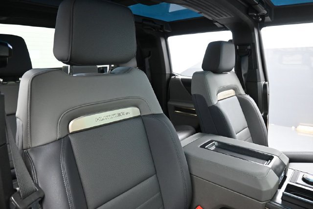 Used 2024 GMC Hummer EV 2X AWD/4WD image 33