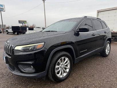 Used 2019 Jeep Cherokee Latitude w/ Cold Weather Group