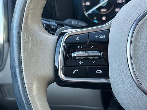 Certified 2023 Kia Sorento SX Prestige image 36