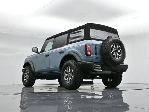 Certified 2021 Ford Bronco Badlands image 46