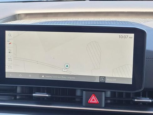 New 2026 Kia Carnival SX w/ SX Dark Edition Package FWD image 18