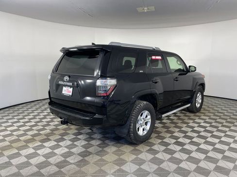 Used 2016 Toyota 4Runner SR5 image 22