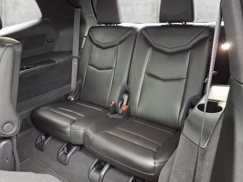 Used 2021 Cadillac XT6 Sport image 10