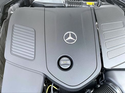 New 2026 Mercedes-Benz C 300 4MATIC Sedan image 19
