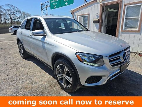 Used 2016 Mercedes-Benz GLC 300 4MATIC image 1