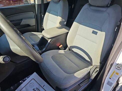 Used 2015 Chevrolet Colorado W/T w/ WT Convenience Package image 19