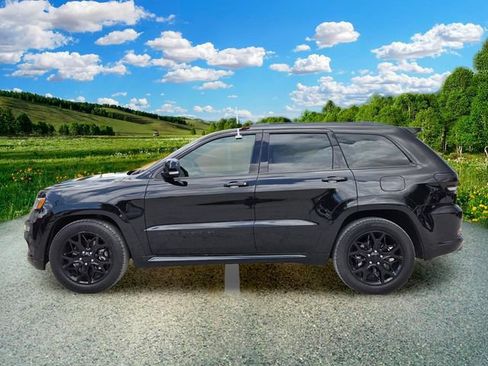 Certified 2021 Jeep Grand Cherokee Limited X RWD image 3