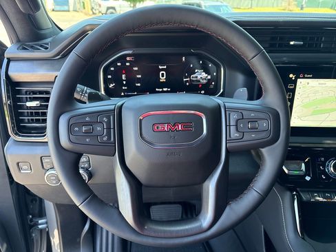 New 2026 GMC Sierra 1500 4x4 Crew Cab AT4X w/ LPO, Black Badging Package image 27