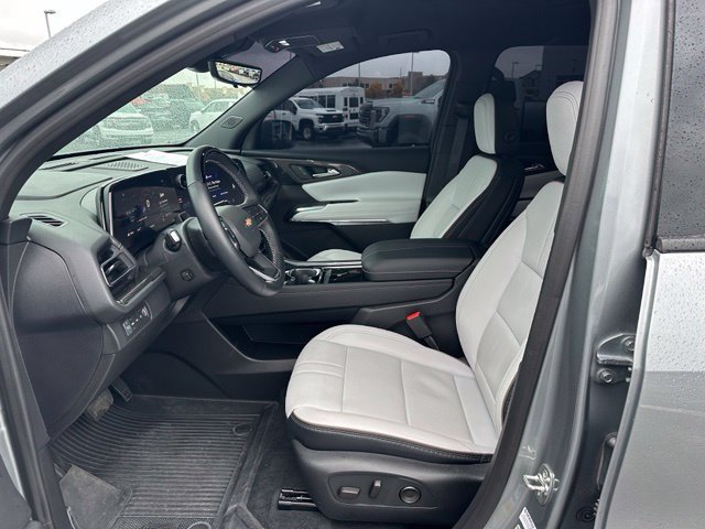 Certified 2026 Chevrolet Traverse High Country AWD/4WD image 16