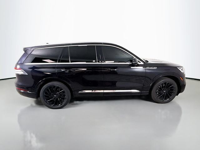 Used 2022 Lincoln Aviator Reserve w/ Equipment Group 201A AWD/4WD image 9