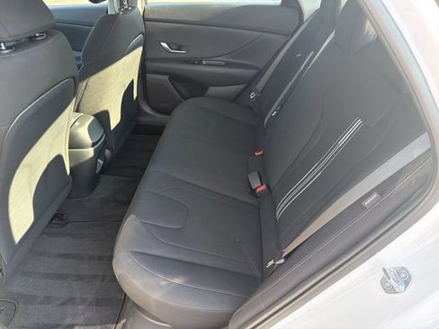 Certified 2026 Hyundai Elantra Hybrid FWD image 20