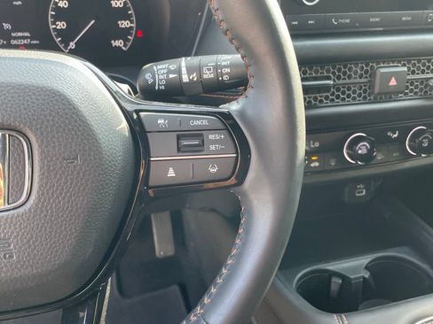 Used 2024 Honda HR-V Sport image 13