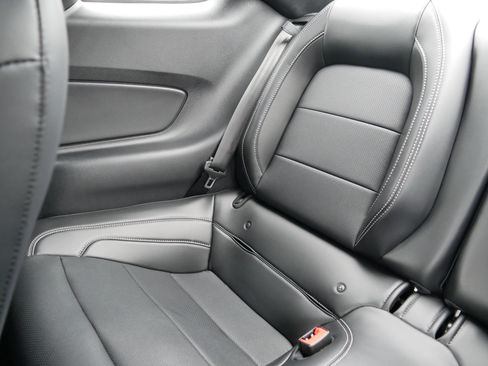 Used 2020 Ford Mustang GT Premium w/ Equipment Group 401A image 11