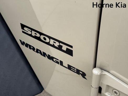 Used 2017 Jeep Wrangler Sport w/ Quick Order Package 24S image 27