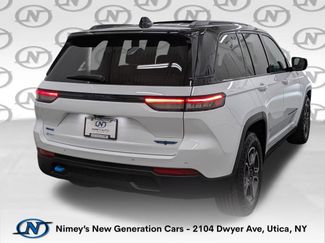 Used 2023 Jeep Grand Cherokee Trailhawk AWD/4WD video 2