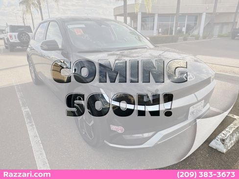 Used 2024 Hyundai Ioniq 5 SEL image 1