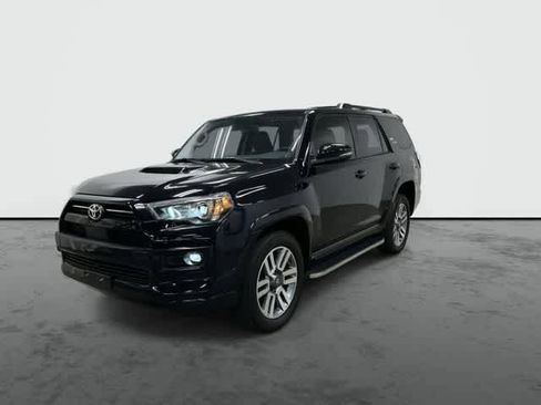 Used 2024 Toyota 4Runner TRD Sport w/ Technology Package image 7