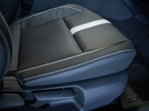 New 2026 Toyota Camry SE FWD image 33