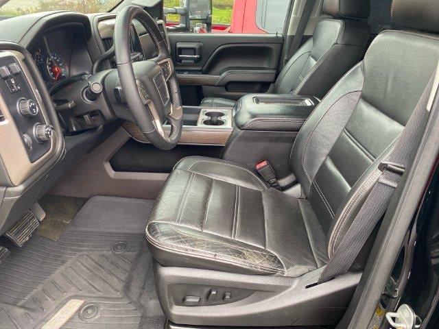 Used 2017 GMC Sierra 3500 Denali AWD/4WD image 8