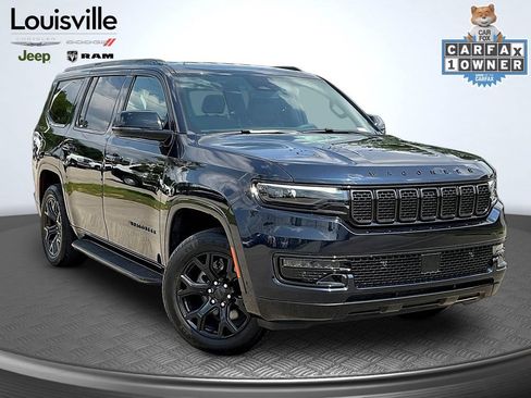 Used 2025 Jeep Wagoneer Series II AWD/4WD image 1