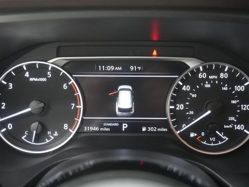 Used 2023 Nissan Rogue SV w/ SV Premium B Package FWD image 17