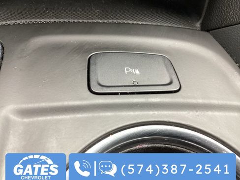 Used 2024 Chevrolet Equinox LT w/ LPO, Floor Liner Package FWD image 35