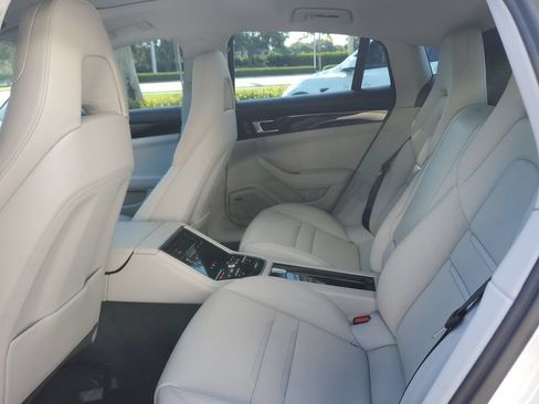 Used 2023 Porsche Panamera Platinum Edition RWD image 14