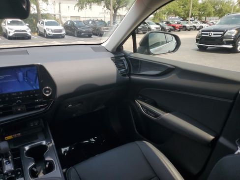 Used 2022 Lexus NX 250 FWD image 18