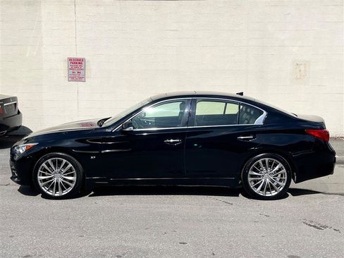 Used 2015 INFINITI Q50 Premium w/ Navigation Package AWD/4WD image 5