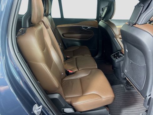 Used 2024 Volvo XC90 B6 Plus w/ Protection Package Premier AWD/4WD image 30