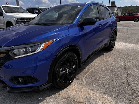 Used 2021 Honda HR-V Sport image 5