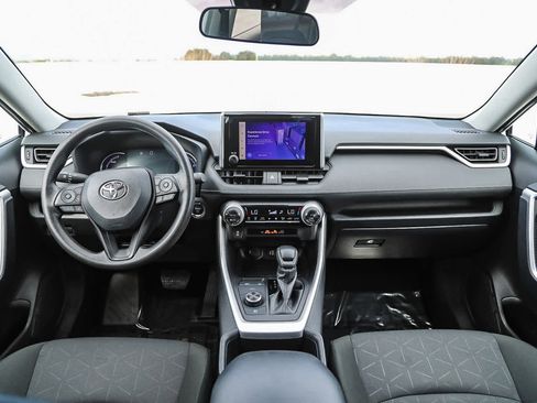 Certified 2025 Toyota RAV4 XLE image 11