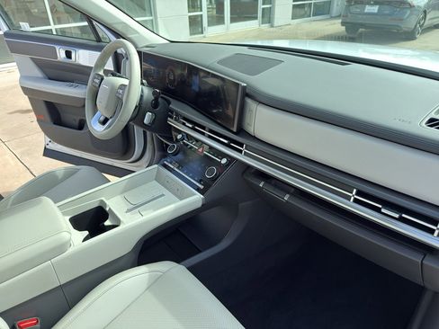Used 2026 Hyundai Santa Fe SEL image 33