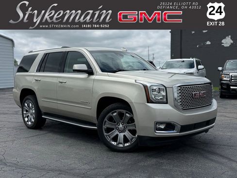 Used 2016 GMC Yukon Denali w/ Open Road Package AWD/4WD image 1