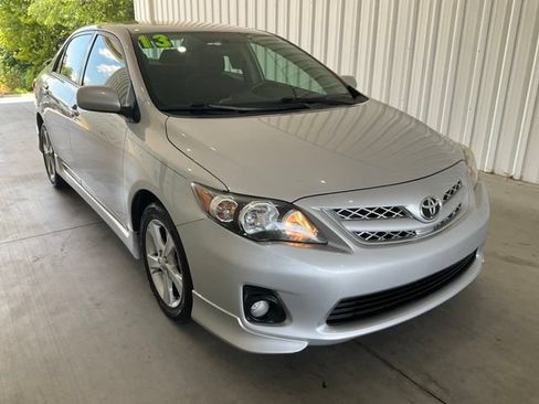 Used 2013 Toyota Corolla S FWD image 23