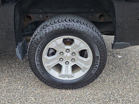 Used 2017 Chevrolet Silverado 1500 LT w/ All Star Edition image 8