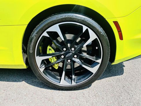 Used 2021 Chevrolet Camaro SS image 44