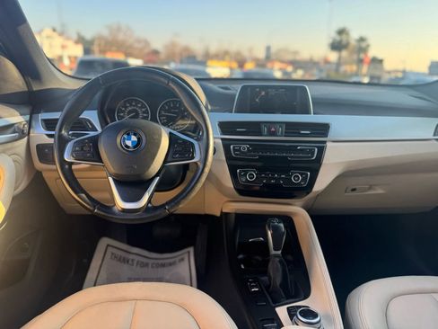 Used 2017 BMW X1 sDrive28i image 13