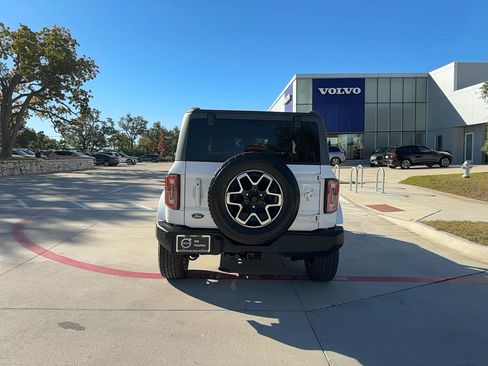 Used 2022 Ford Bronco Outer Banks image 5