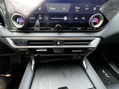 Used 2025 Lexus RX 350 Premium w/ Accessory Package (K3) FWD image 24