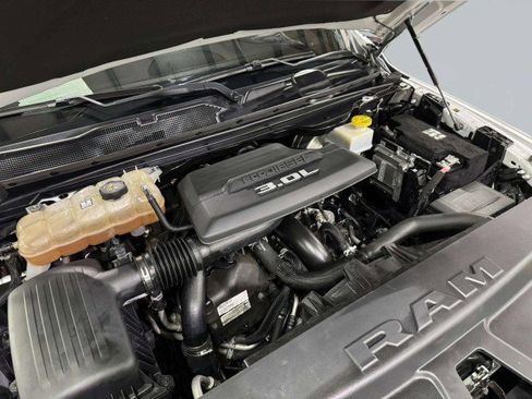 Used 2022 RAM 1500 Laramie image 65