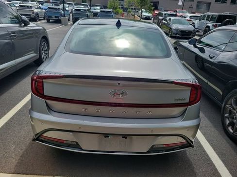 Used 2021 Hyundai Sonata Limited w/ Cargo Package FWD image 5