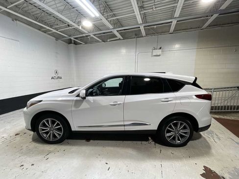 Used 2024 Acura RDX SH-AWD w/ Technology Package image 3