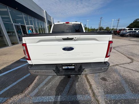 Used 2021 Ford F150 Lariat w/ Equipment Group 502A High AWD/4WD image 7