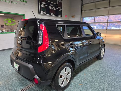 Used 2016 Kia Soul image 6
