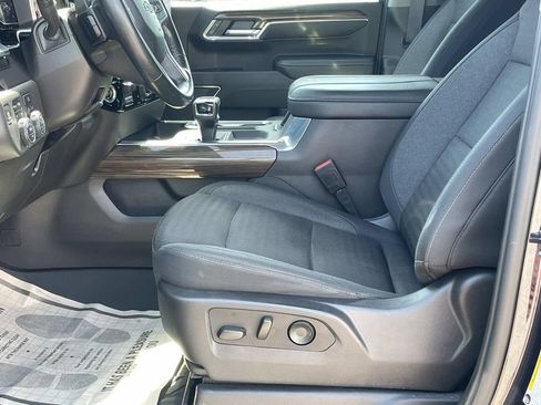 Used 2024 Chevrolet Silverado 1500 LT Trail Boss w/ Convenience Package II AWD/4WD image 18