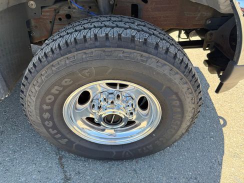 Used 2002 Ford F250 4x4 Crew Cab Super Duty image 10