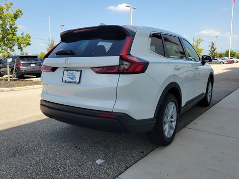 Used 2024 Honda CR-V EX image 6