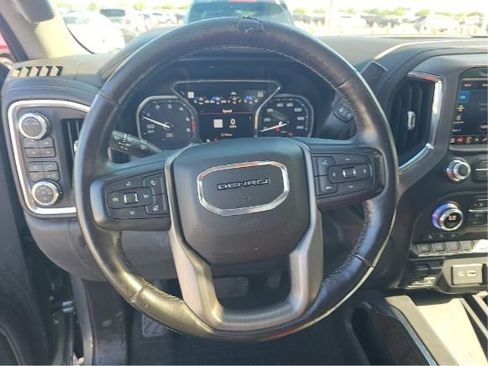 Used 2021 GMC Sierra 1500 Denali w/ Denali Ultimate Package AWD/4WD image 6